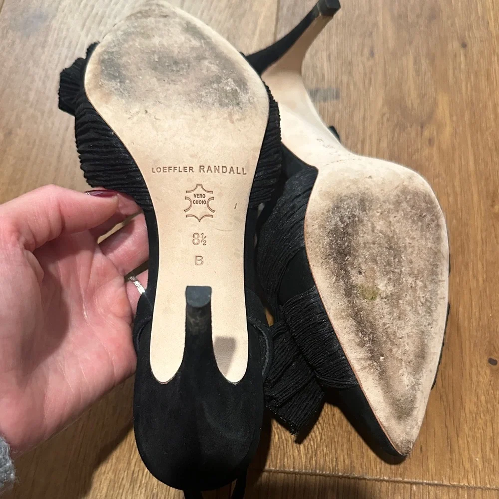 Loeffler Randall Black Bow Pointed Heels - Picture 5 of 6